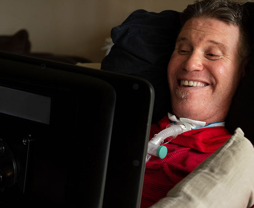 Man with ALS using a Tobii Dynavox I-Series SGD
